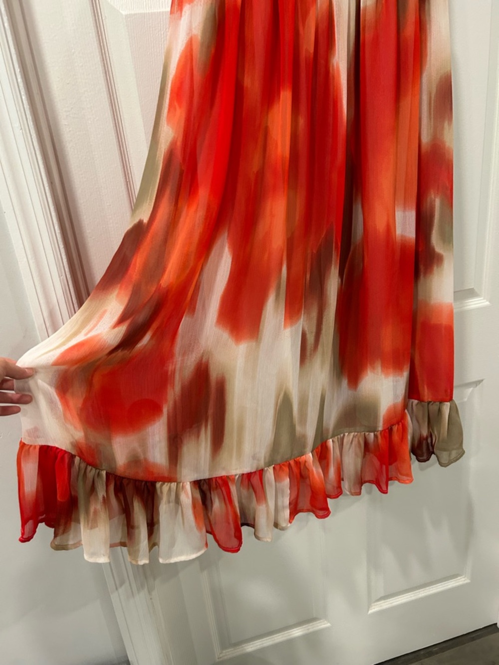 Banana Republic Chiffon Watercolor Ruffle Dress With Tie Back Size Small - Picture 7 of 8
